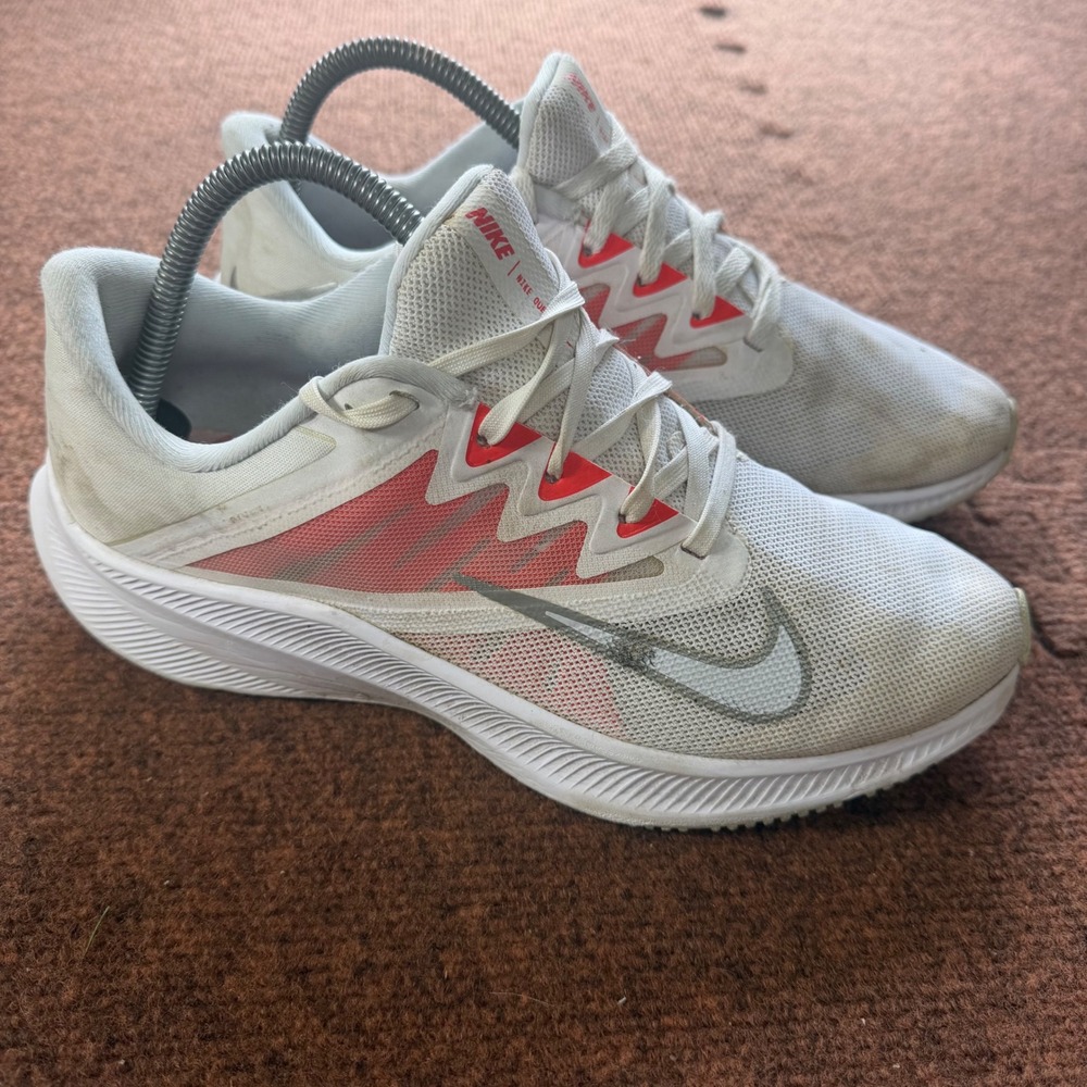 C- Nike Quest 3 Womens Running Shoes White Bright Mango CD0232-105 Size 9 gym‎